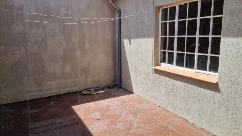 To Let 2 Bedroom Property for Rent in Ladybrand Free State